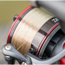 Żyłka Daiwa N'ZON Sinking Feeder Mono - nawinięta na kołowrotek / wizualizacja